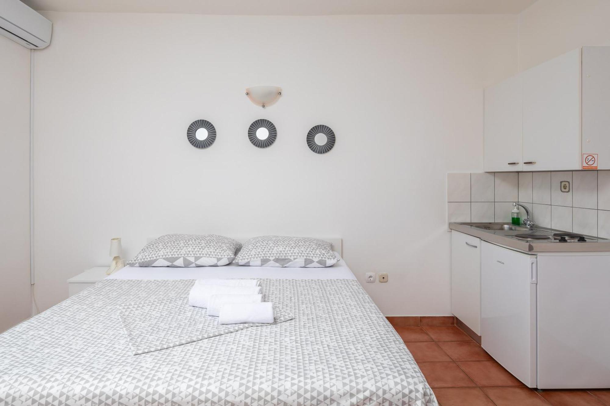 Adriatic Blue Apartments Lokva Rogoznica Luaran gambar